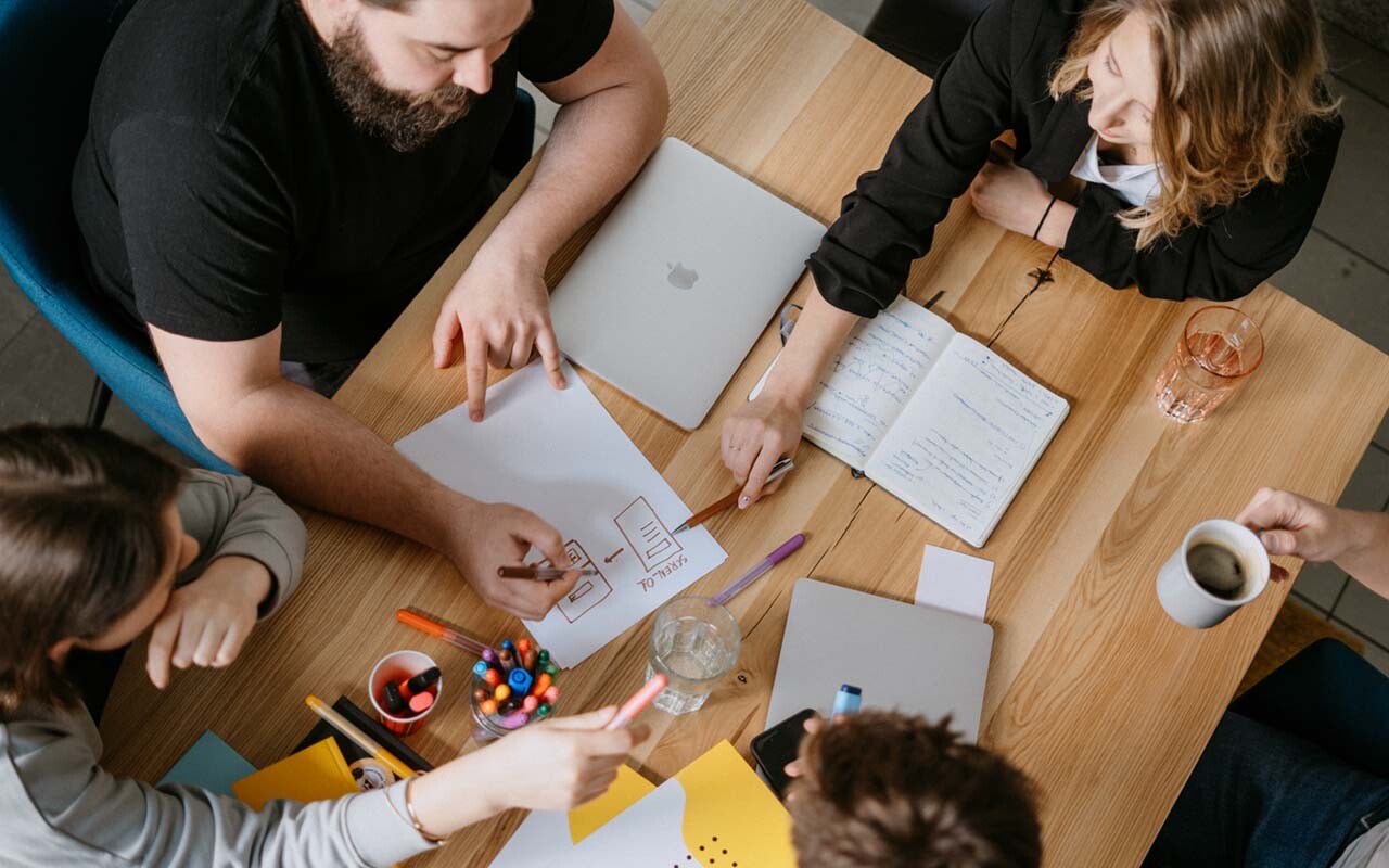 Why Choose Eruditus School for Top-Notch German Courses in Zurich?