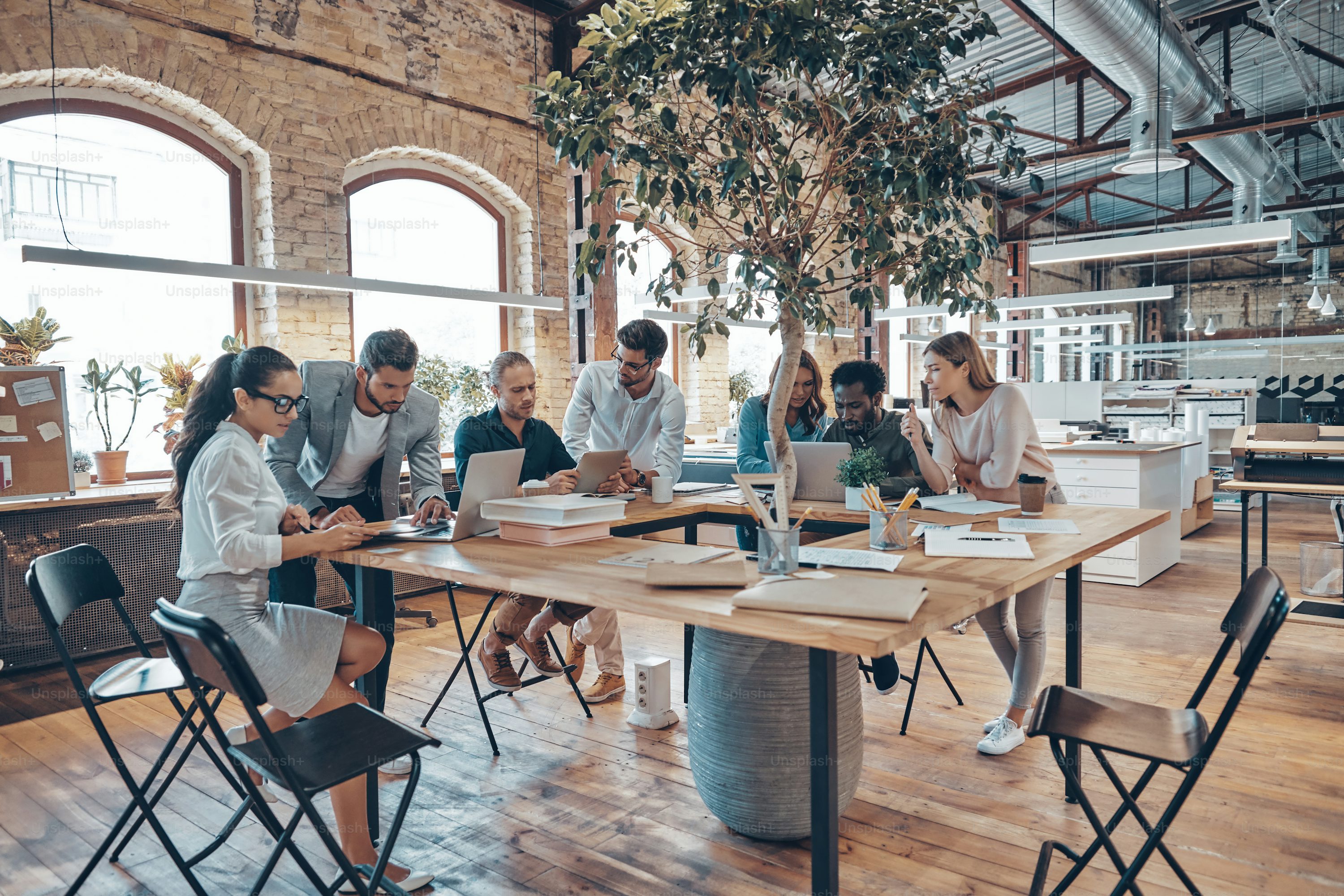 Mit einem Headhunter die richtige Personalstrategie entwickeln