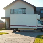 Umzugsunternehmen Wuppertal – Professionelle Umzugshelfer bei einem Umzug in Wermelskirchen.