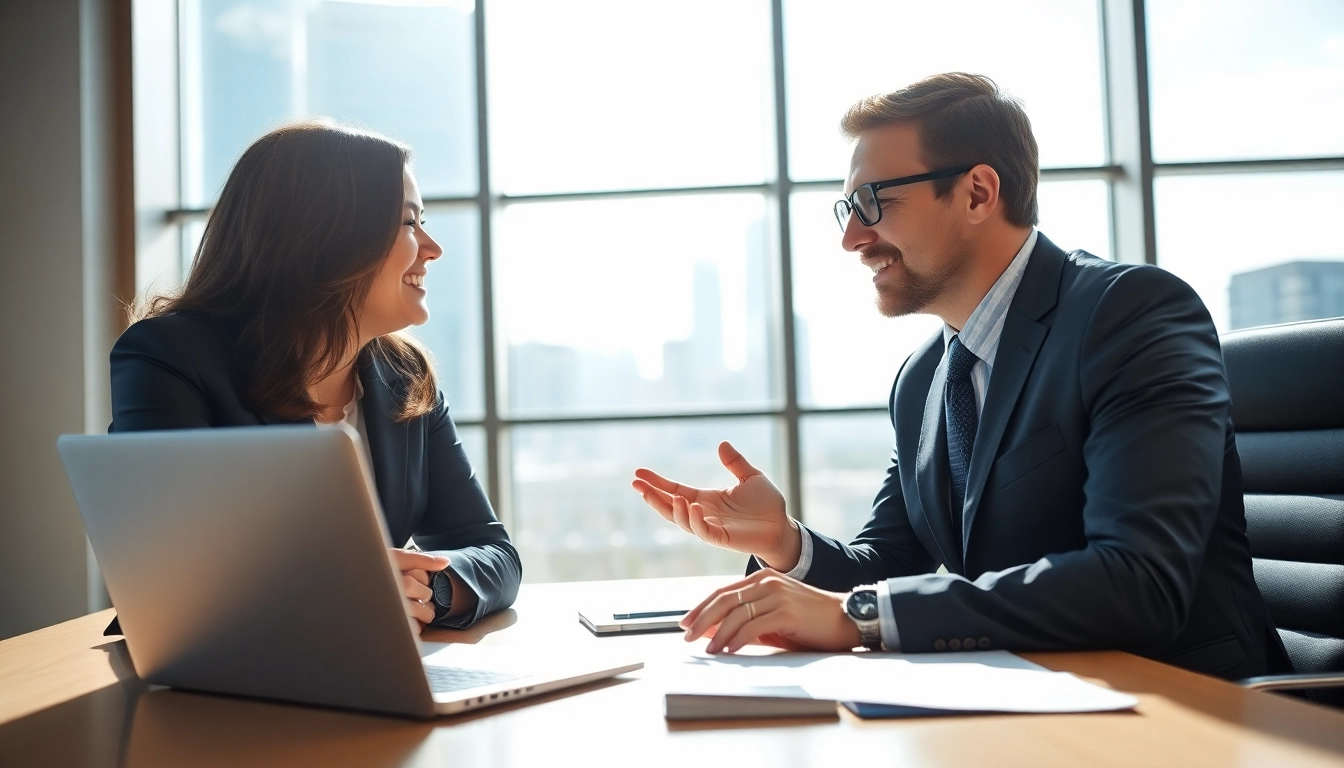 Ein Headhunter Schweiz berät einen Kandidaten in einem modernen Büro.